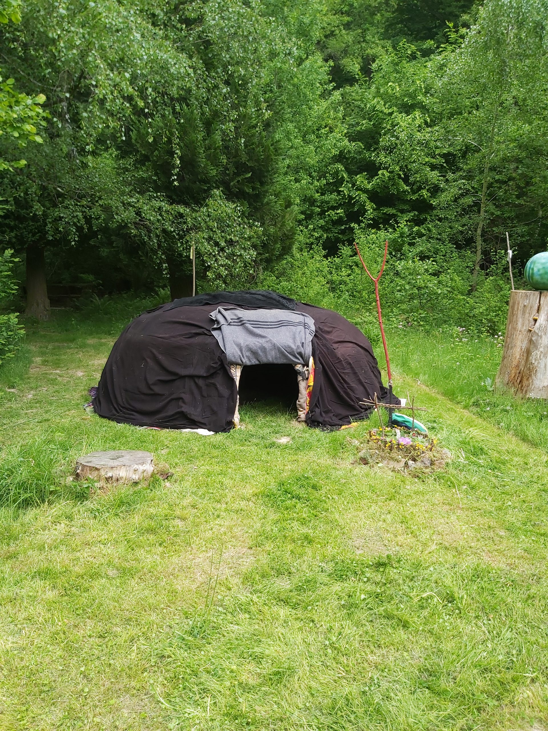 Schwitzhütte am Platz